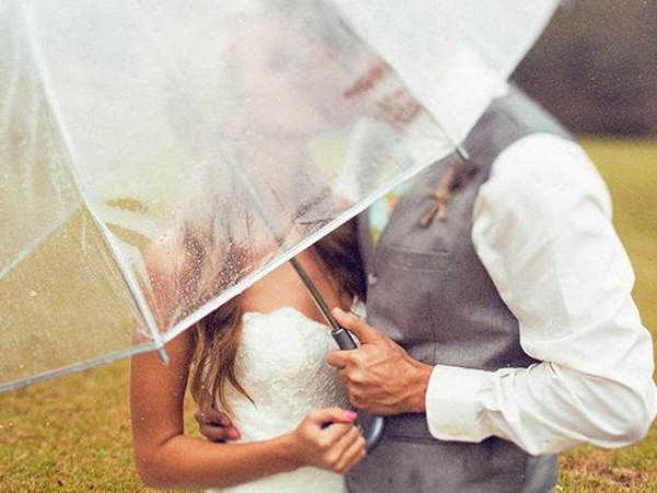 Wedding In The Monsoon: How To Survive It